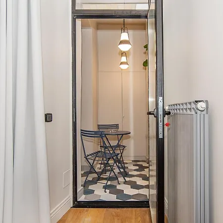 Likeyourhome, 80 Sq M Luxury With Jacuzzi, In Trastevere District ローマ