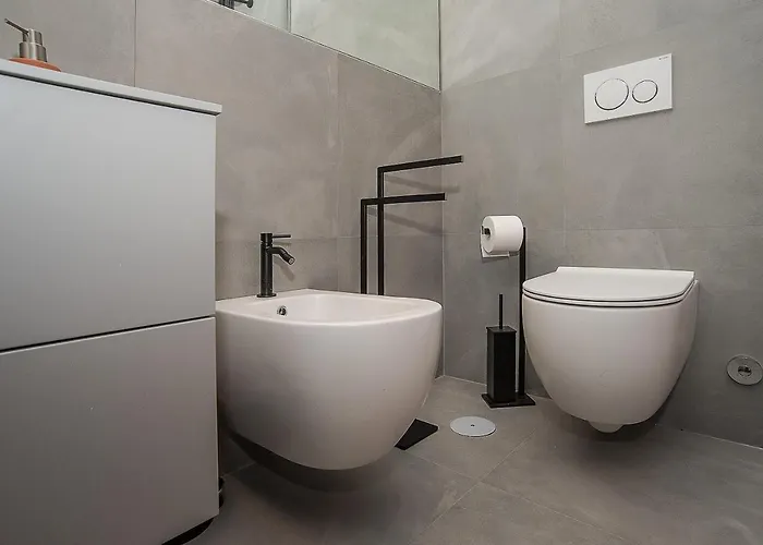 Likeyourhome, 80 Sq M Luxury With Jacuzzi, In Trastevere District * Řím